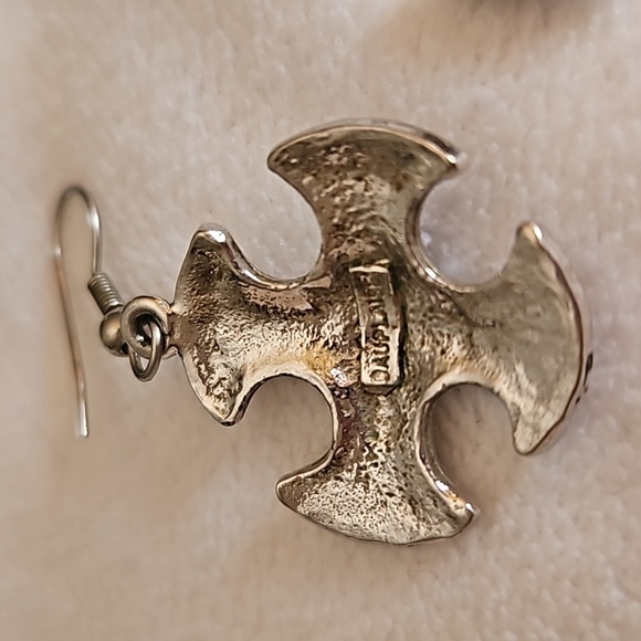 VTG Dauplaise Silvertone Maltese Byzatine Cross Dangle Hook Earrings - Picture 6 of 6
